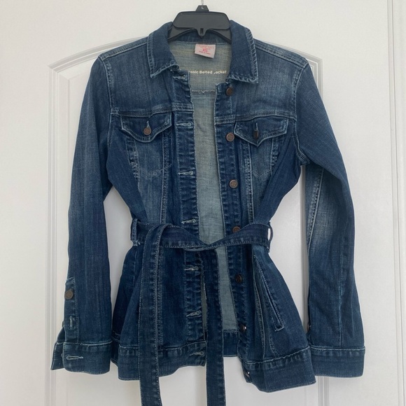 Laurie Felt Jackets & Blazers - Laurie Felt Classic Belted Blue Denim Jacket